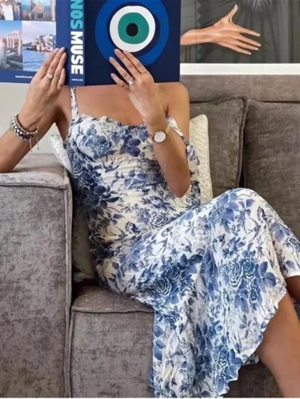 Reformation Nikita Dress in blue and white floral pompadour - 6 - Picture 6 of 10